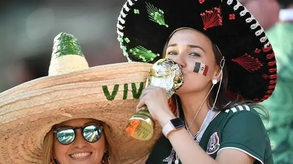 The most beautiful and sexy female fans at FIFA World Cup 2018!