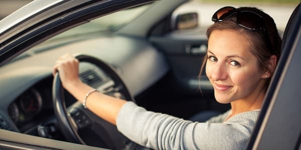 Do girls really drive better than men?