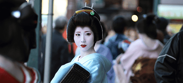 TOP-10 shocking facts about geishas today!