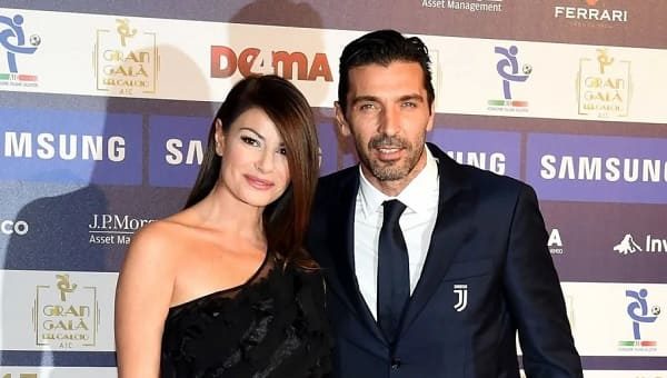 TOP-7 most beautiful Juventus players' wags