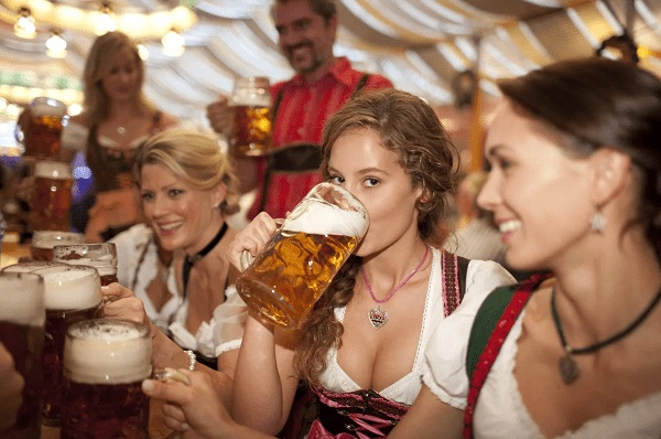 German women share male hobbies