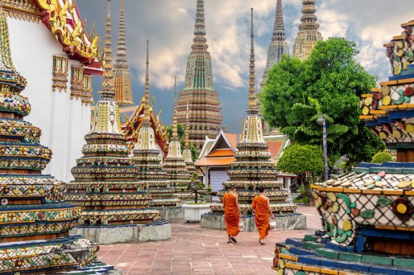 The Coolest and Most Popular Places for Dating in Bangkok: TOP 10